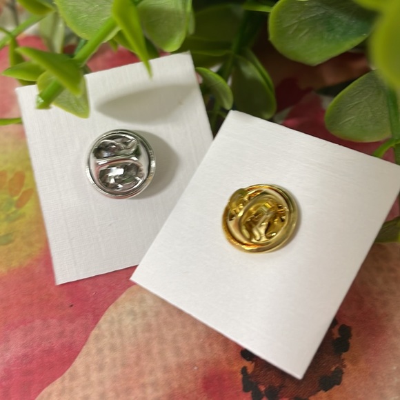 Wholesale lot of 24 NEW gingerbread pins - Picture 3 of 3